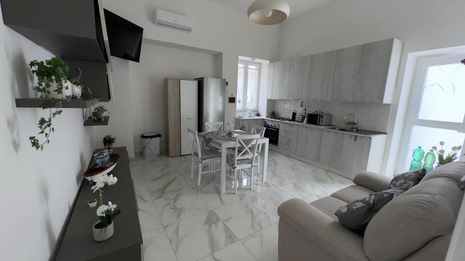Sweet Home, Anacapri Luaran gambar