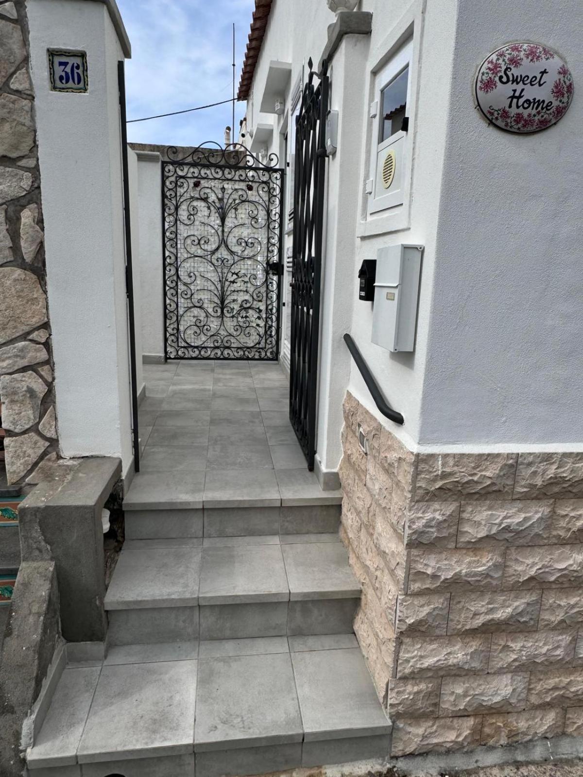 Sweet Home, Anacapri Luaran gambar